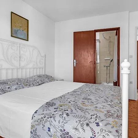 Apartman Authentic Hideaway By Riva With Free Parking Podgora (Split-Dalmatia)