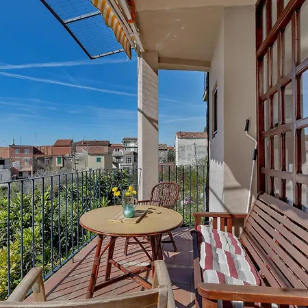 Authentic Hideaway By Riva With Free Parking Apartman Podgora (Split-Dalmatia)