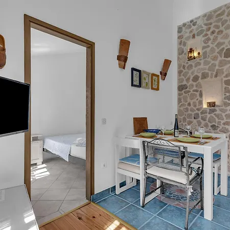 Apartman Authentic Hideaway By Riva With Free Parking