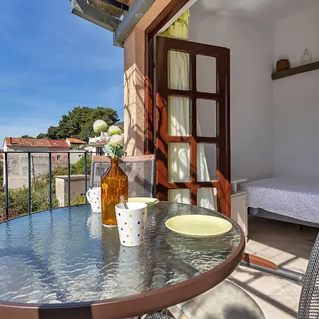 Apartman Authentic Hideaway By Riva With Free Parking Podgora (Split-Dalmatia)